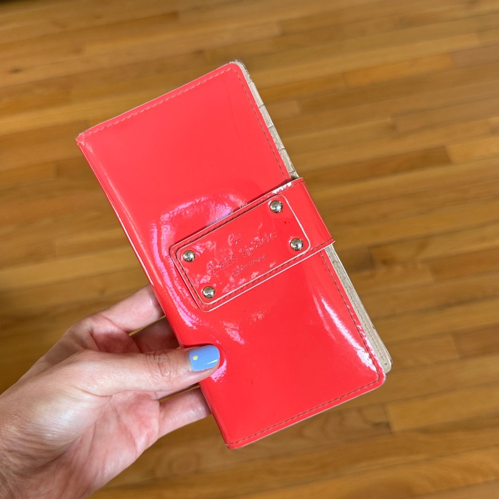 Kate Spade Glossy Coral Wallet Clutch